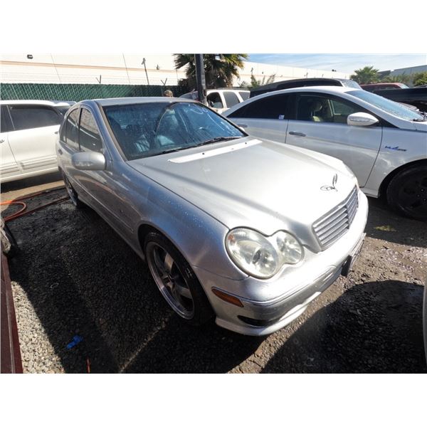 MERZ C CLASS 2002 T-DONATION