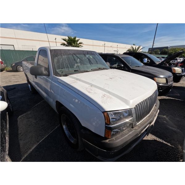 CHEV SILVERADO 2003 T