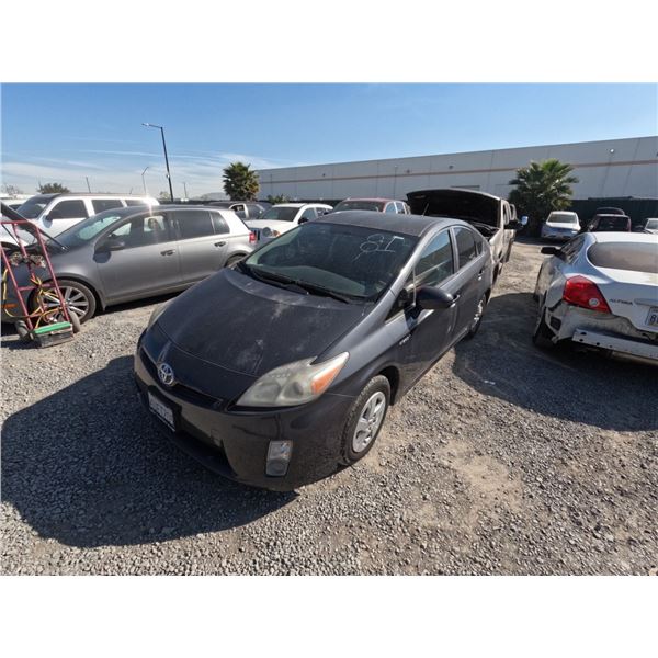 TOYOTA PRIUS 2011 T