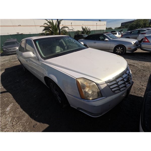 CADILLAC DTS 2006 T-DONATION
