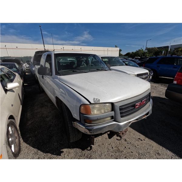 GMC SIERRA 2006 T