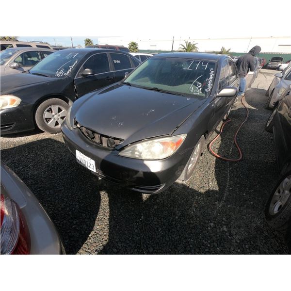 TOYOTA CAMRY 2002 T-DONATION