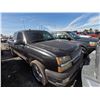 Image 2 : CHEV SILVERADO 2004 ADT-DONATION