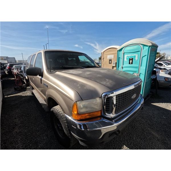 FORD EXCURSION 2000 T-DONATION