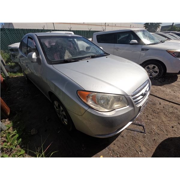 HYUNDAI ELANTRA 2010 SALV T/DONATION