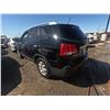 Image 4 : KIA SORENTO 2011 O/S T-DONATION