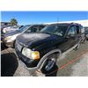 Image 1 : FORD EXPLORER 2002 T-DONATION