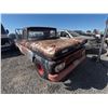 Image 1 : CHEV PICK UP 1962 T-DONATION