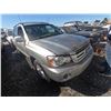 Image 1 : TOYOTA HIGHLANDER 2003 T-DONATION