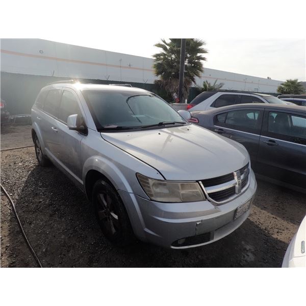 DODGE JOURNEY 2010 SALV/T