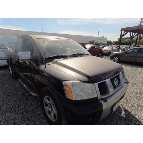 NISSAN TITAN 2004 ADT/EXP-ONLY