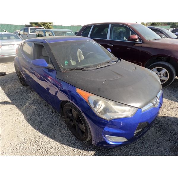 HYUNDAI VELOSTER 2012 SALV/T