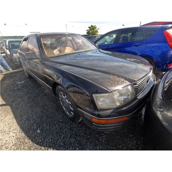 LEXUS LS 400 1995 T-DONATION