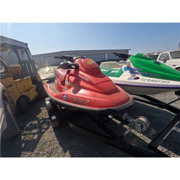 BOMBARDIE JETSKI 1999 T-DONATION