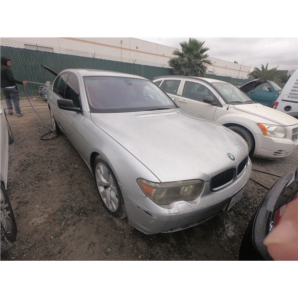 BMW 745I 2004 T