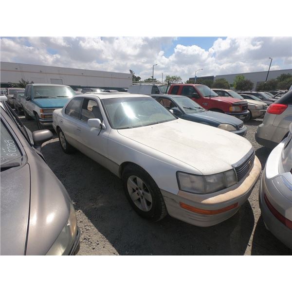 LEXUS LS 400 1990 T-DONATION
