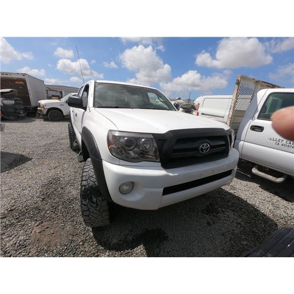 TOYOTA TACOMA 2006 O/S-TITLE