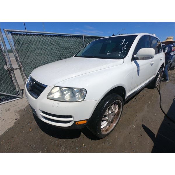 VOLKS TOUAREG 2004 T-DONATION
