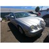 Image 2 : JAGUAR S TYPE 2003 T-DONATION