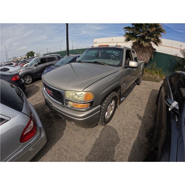 GMC SIERRA 2002 O/S-T 2DAYS