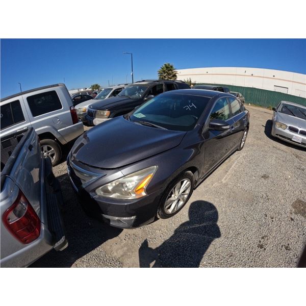 NISSAN ALTIMA 2013 SALV/T