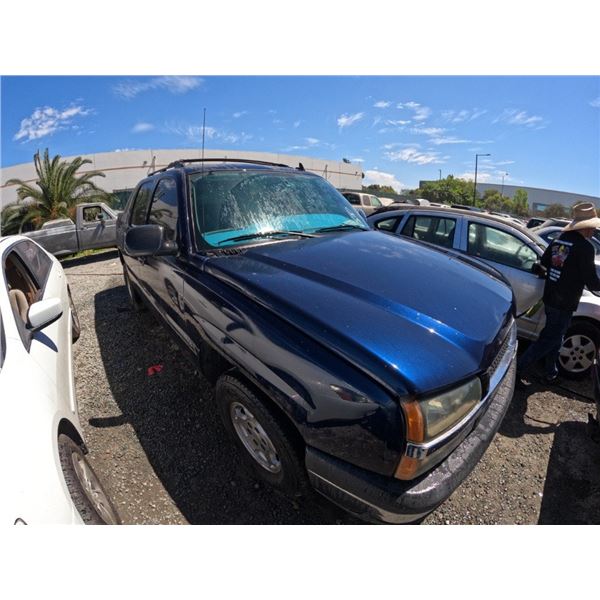 CHEVY AVALANCHE 2006 SALV T/DONATION