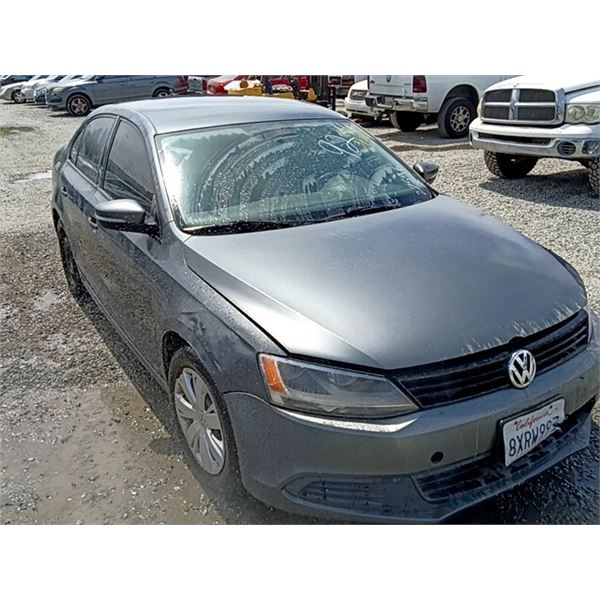 VOLKS JETTA 2014 T