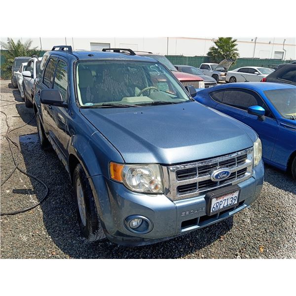 FORD ESCAPE 2011 T