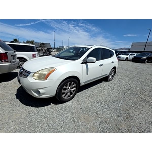 NISSAN ROGUE 2013 T