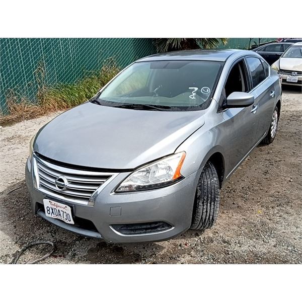 NISSAN SENTRA 2014 SALV/T