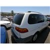 Image 4 : TOYOTA SIENNA 1998 T-DONATION