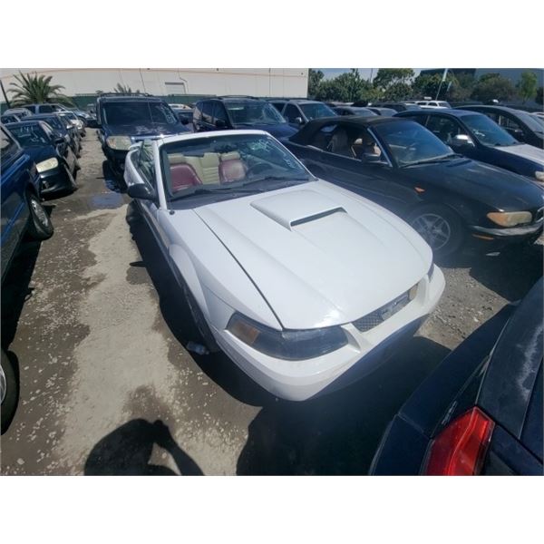 FORD MUSTANG 2001 ADT-DONATION