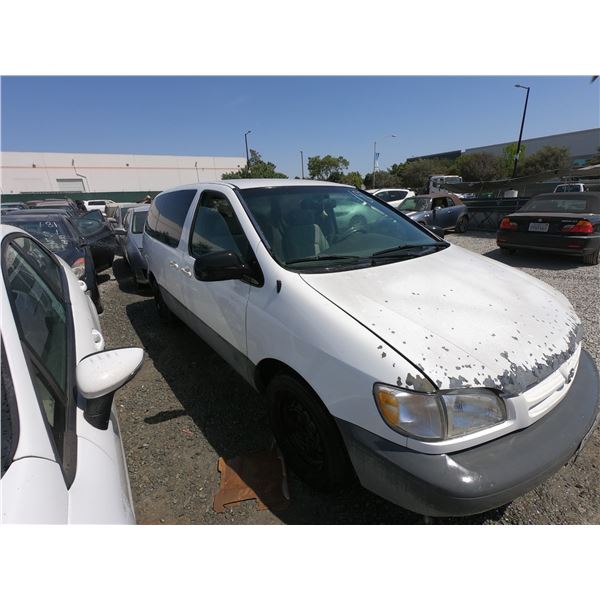 TOYOTA SIENNA 2000 ADT/DON/EXPORT