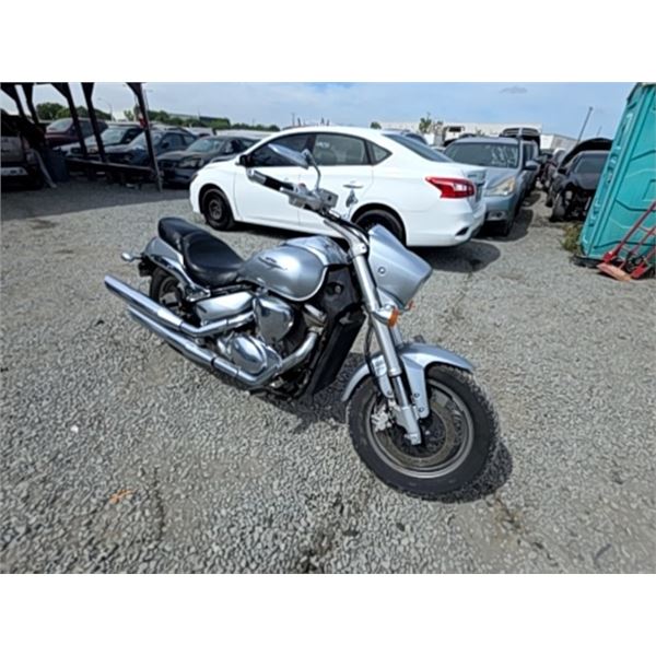 SUZUKI VZ800L 2013 T-DONATION