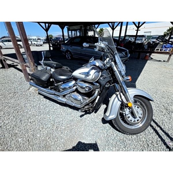 SUZUKI VL800K 2004 O/S T-DONATION