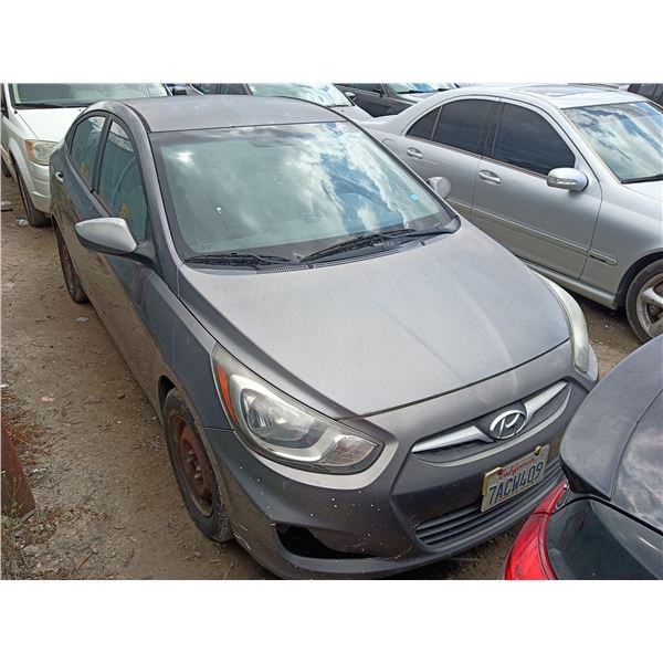 HYUNDAI ACCENT 2013 T-DONATION