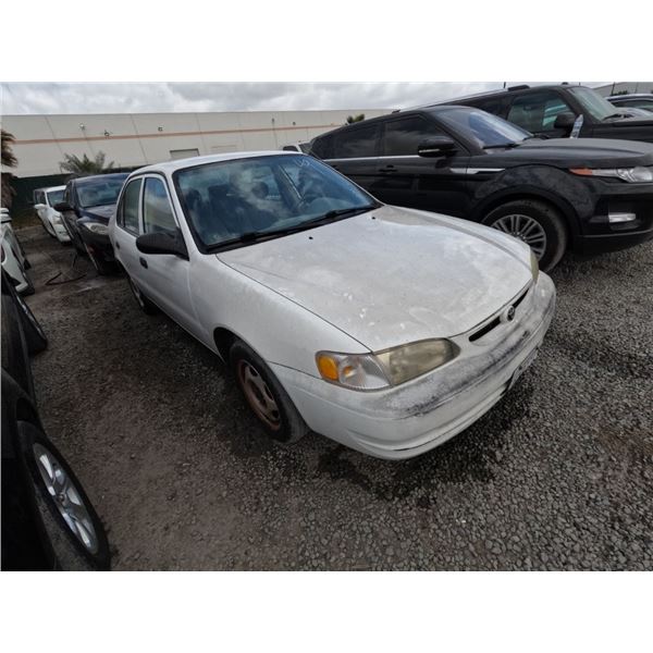 TOYOTA COROLLA 2000 ADT-DONATION