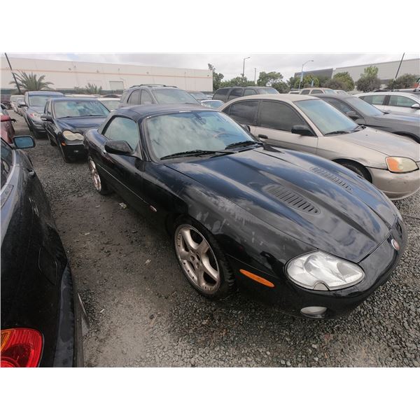 JAGUAR XK 2001 ADT-DONATION