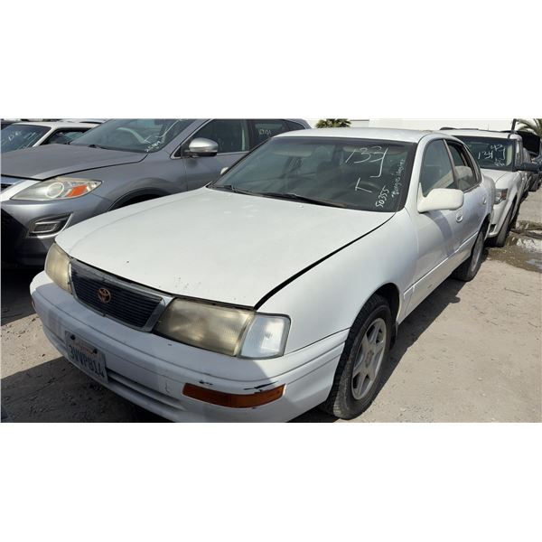 TOYOTA AVALON 1997 T-DONATION