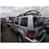Image 4 : JEEP LIBERTY 2012 T-DONATION
