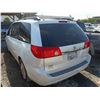 Image 4 : TOYOTA SIENNA 2009 T-DONATION