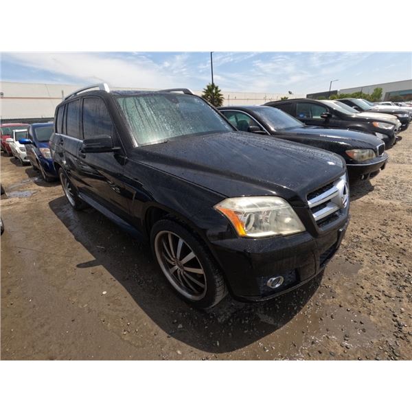 MERZ GLK CLASS 2010 O/S T-DONATION