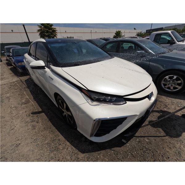 TOYOTA MIRAI 2017 SALV T/DONATION