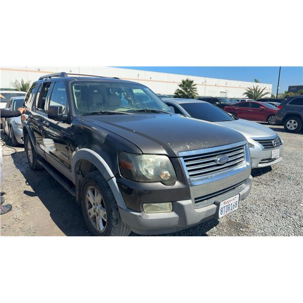 FORD EXPLORER 2006 T