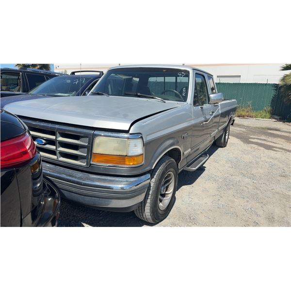 FORD F150 1992 SALV/T