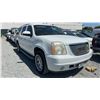 Image 2 : GMC YUKON XL 2007 T