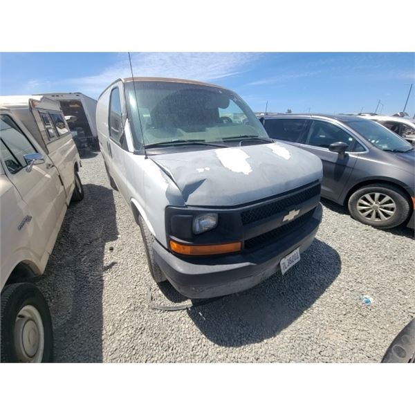 CHEVY EXPRESS 2004 T-DONATION