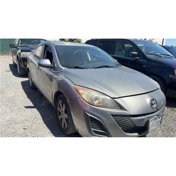 MAZDA 3 2011 ADT