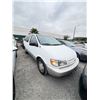 Image 2 : TOYOTA SIENNA 2000 T