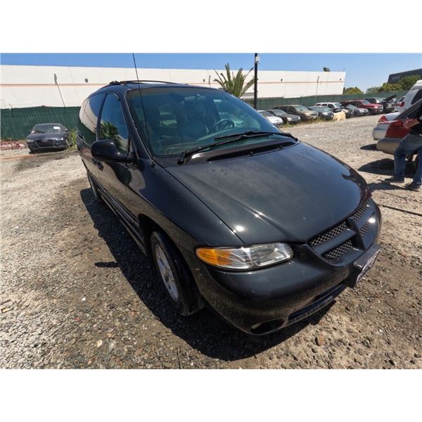 DODGE GR CARAVAN 2000 T-DONATION